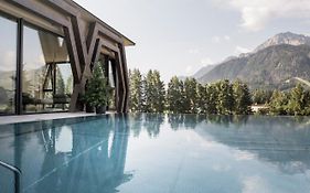 Hotel Patris